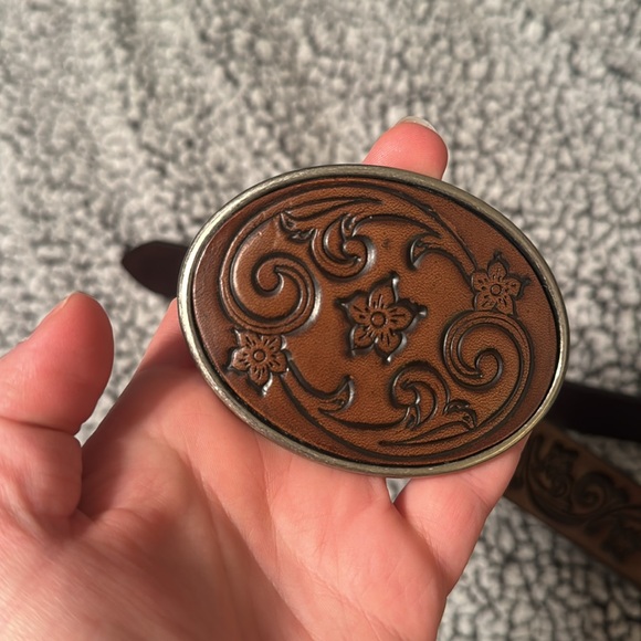 Ariat belt - Picture 2 of 4